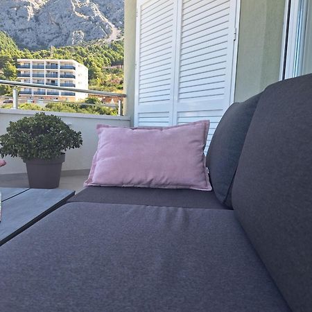 Apartment Anny De Luxe With Sea View ماكارسكا المظهر الخارجي الصورة