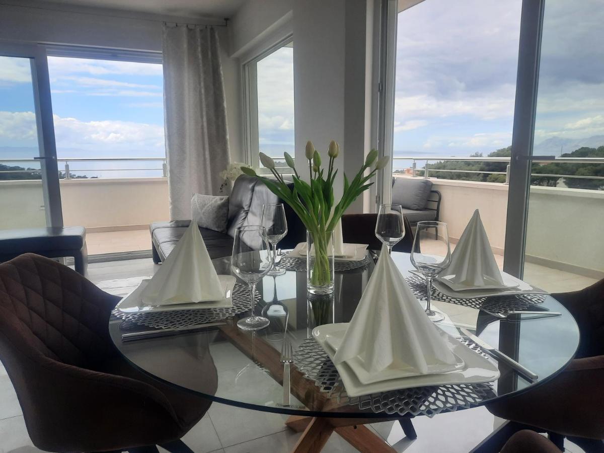 Apartment Anny De Luxe With Sea View ماكارسكا المظهر الخارجي الصورة